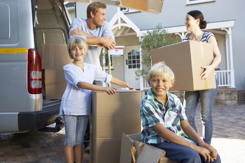 Residential and commercial packing and unpacking assistance in Ruislip
